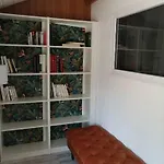Le De L'etang *
