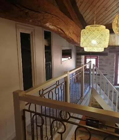 Le De L'etang * Le Tablier