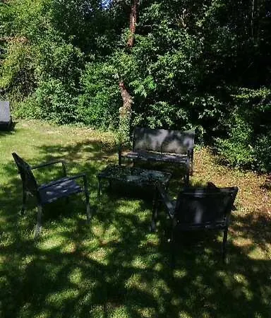 بيت للعطل Le De L'etang