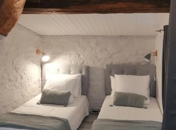 Le De L'etang Дом отдыха